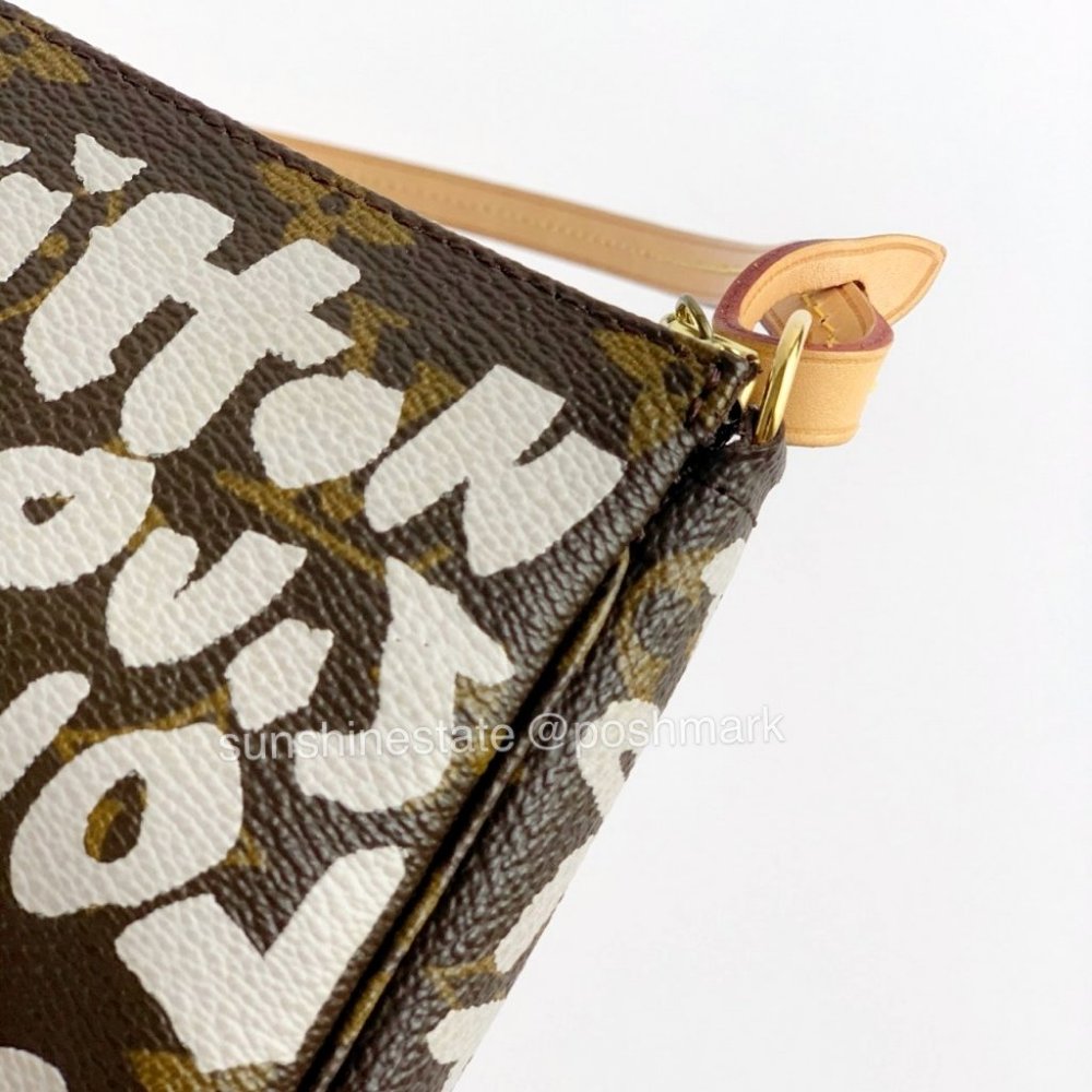 Limited Edition Louis Vuitton - Picture 8 of 11